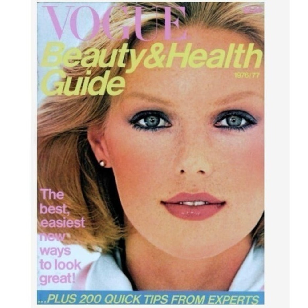 1976/1977 VOGUE Beauty Health Guide fashion magazine Patti Hansen Rosie Vella